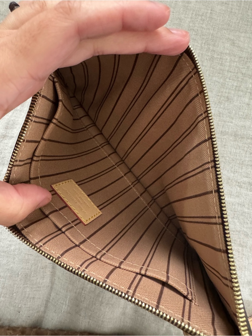 Louis Vuitton Wristlet Pouch - Picture 5 of 6